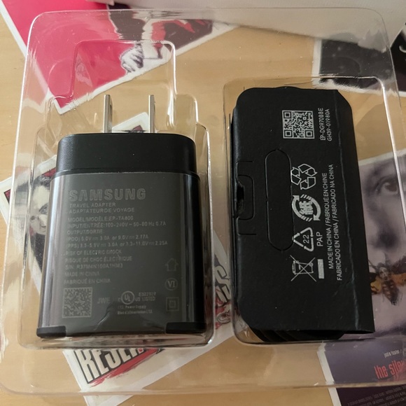 Samsung wall charger + cable (25w) - Picture 2 of 3